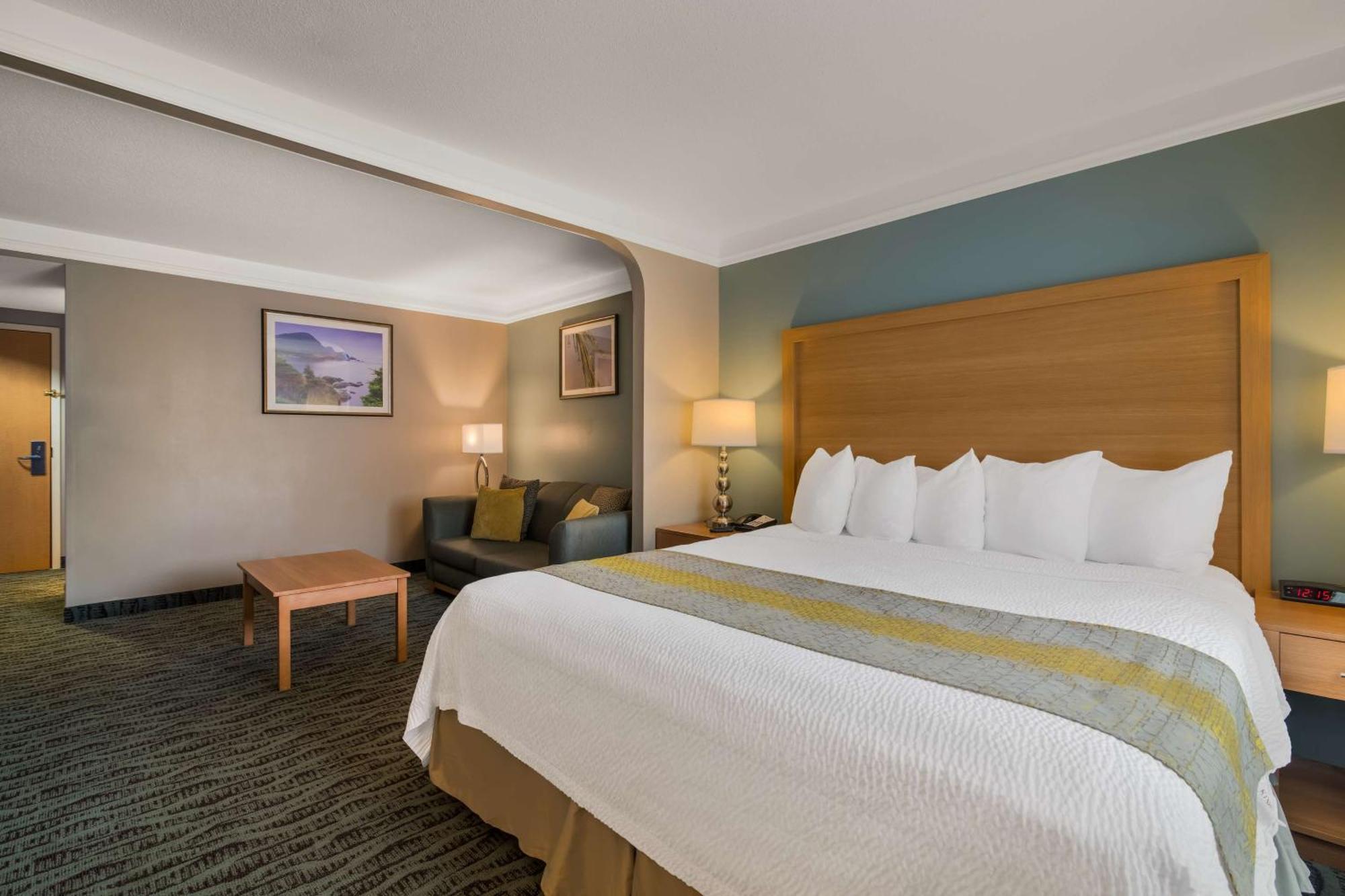 Best Western Plus Executive Court Inn & Conference Center Manchester Eksteriør billede