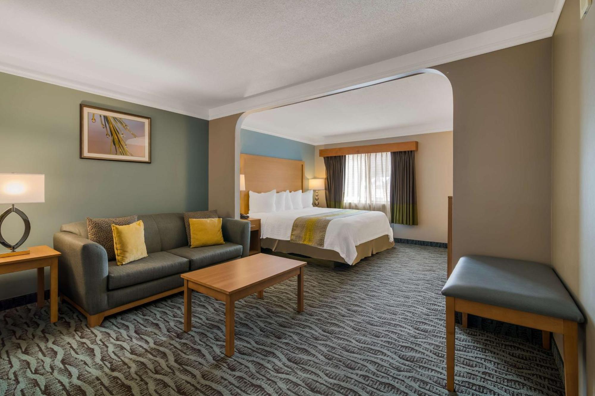 Best Western Plus Executive Court Inn & Conference Center Manchester Eksteriør billede