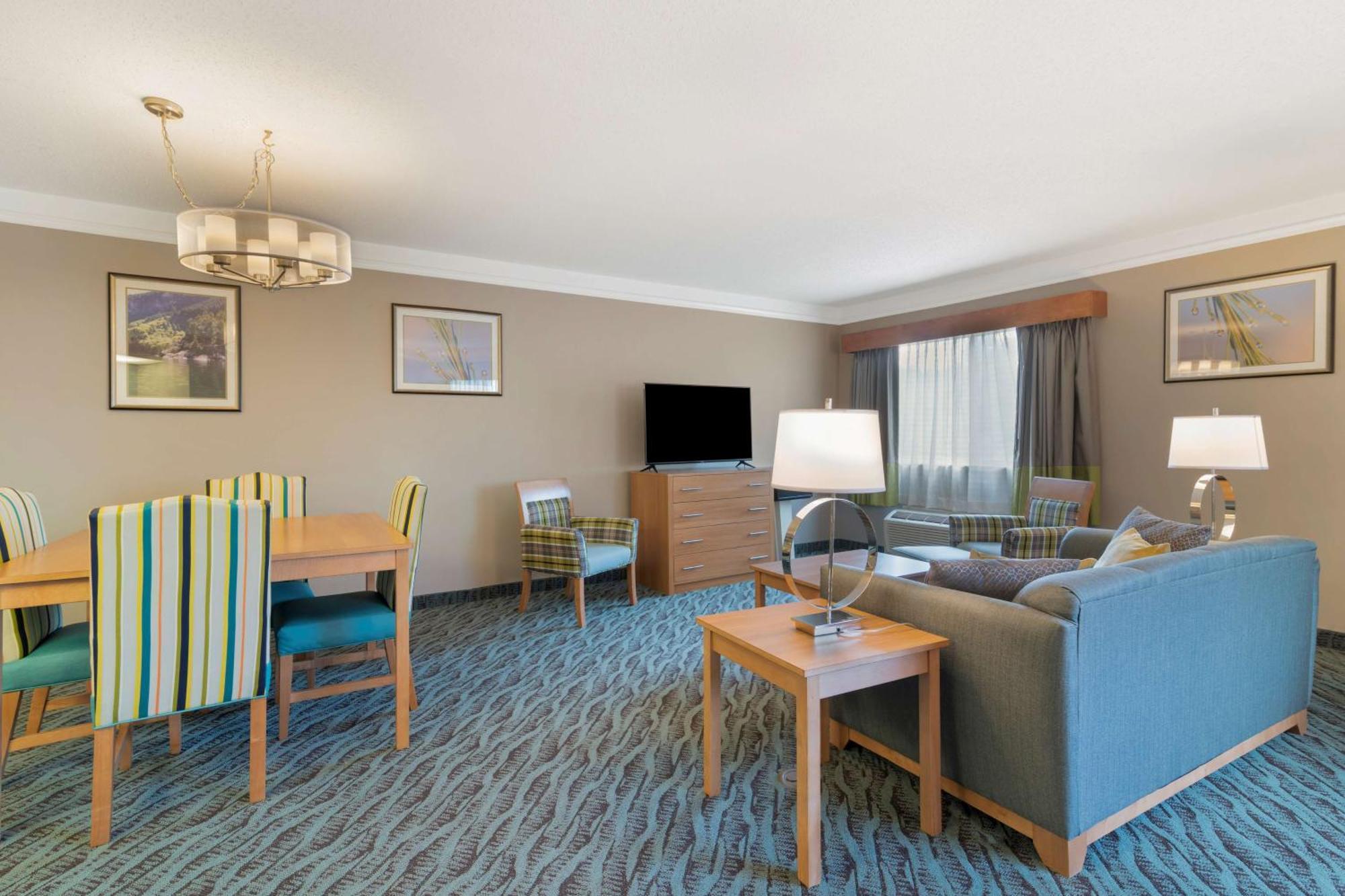 Best Western Plus Executive Court Inn & Conference Center Manchester Eksteriør billede